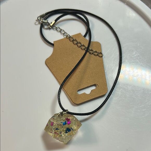 Multicolor Resin Pendant Necklace - Picture 1 of 3